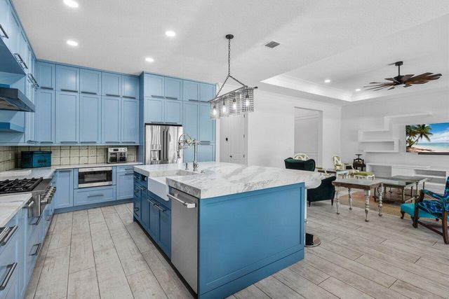 12818 SW Sea Goddess Lane, Port St. Lucie, FL 34987