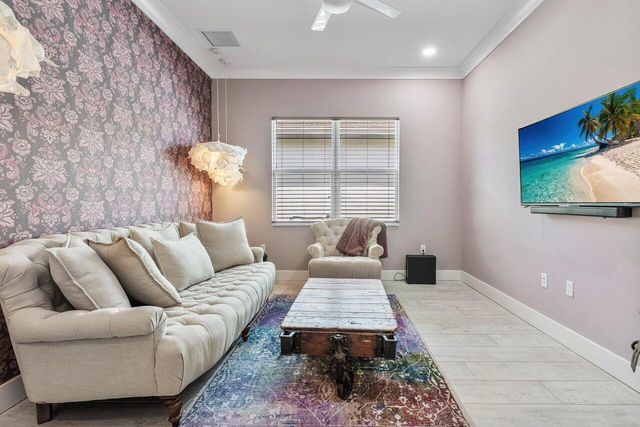 12818 SW Sea Goddess Lane, Port St. Lucie, FL 34987