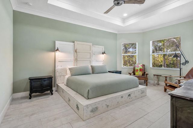 12818 SW Sea Goddess Lane, Port St. Lucie, FL 34987