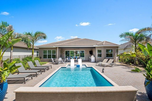 12818 SW Sea Goddess Lane, Port St. Lucie, FL 34987