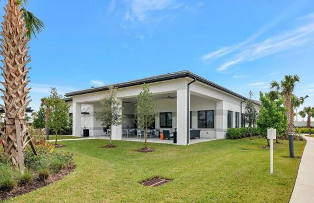 12818 SW Sea Goddess Lane, Port St. Lucie, FL 34987
