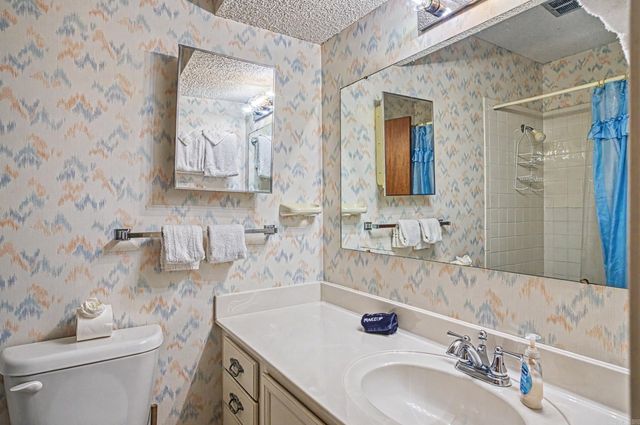 24 Orantes Place, Hot Springs Village, AR 71909