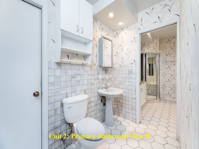 6064 N Paulina Street, Chicago, IL 60660