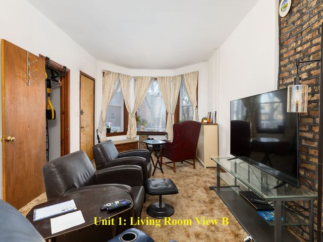 6064 N Paulina Street, Chicago, IL 60660