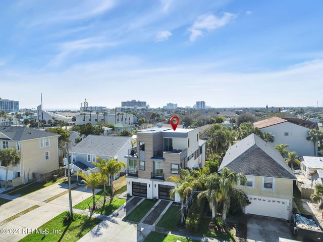 422 9TH Avenue N, Jacksonville Beach, FL 32250