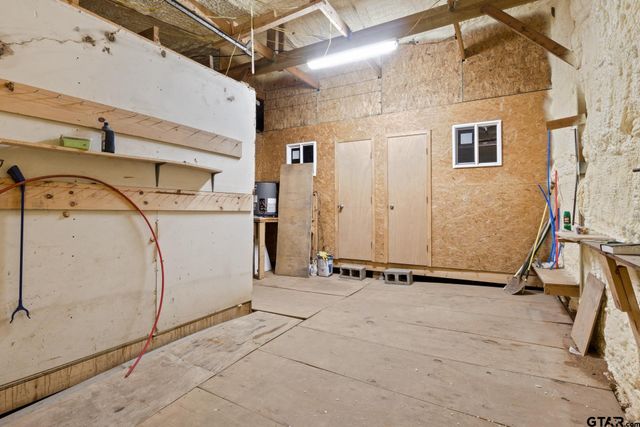 338 County Road 3010, Mt Pleasant, TX 75455