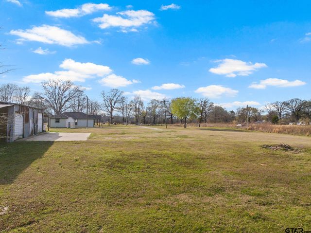 338 County Road 3010, Mt Pleasant, TX 75455