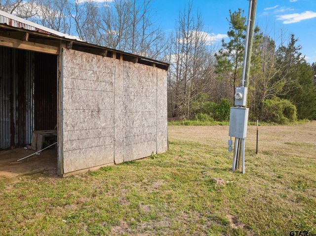 338 County Road 3010, Mt Pleasant, TX 75455