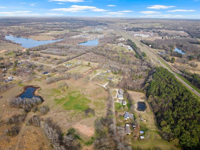 338 County Road 3010, Mt Pleasant, TX 75455