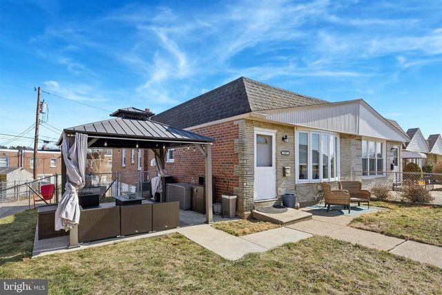 8557 CASTOR AVE, Philadelphia, PA 19152