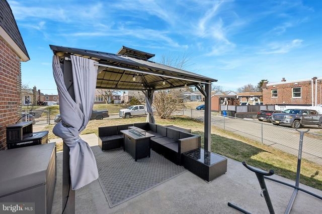 8557 CASTOR AVE, Philadelphia, PA 19152