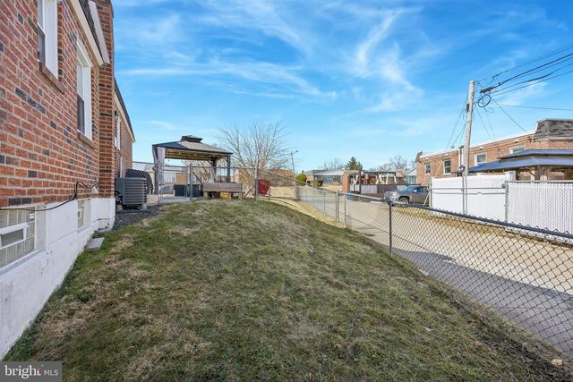 8557 CASTOR AVE, Philadelphia, PA 19152