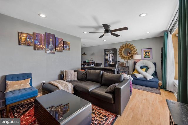 8557 CASTOR AVE, Philadelphia, PA 19152