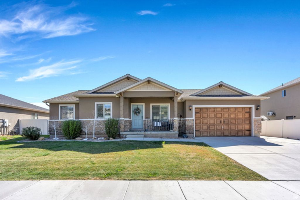 1583 S SPRING CREEK DR, Lehi, UT 84043 — exterior