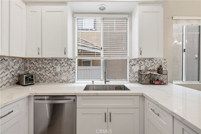 30341 Marigold, Castaic, CA 91384