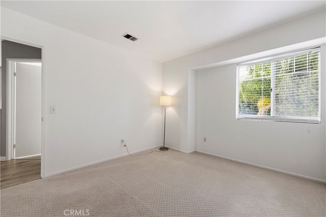 30341 Marigold, Castaic, CA 91384