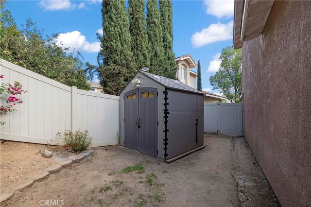 30341 Marigold, Castaic, CA 91384