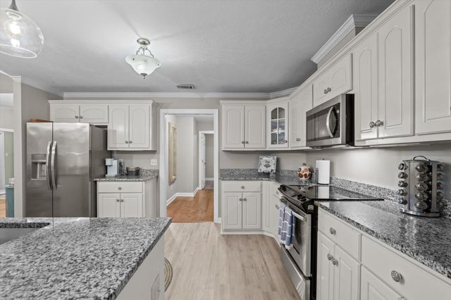 5049 Sussex Drive, Evans, GA 30809