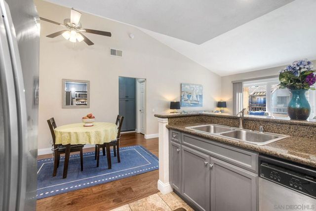 15293 Maturin Dr 91, San Diego, CA 92127