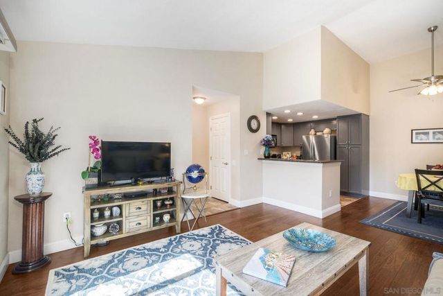 15293 Maturin Dr 91, San Diego, CA 92127