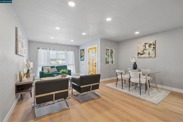 734 Warford Ave, Vallejo, CA 94591
