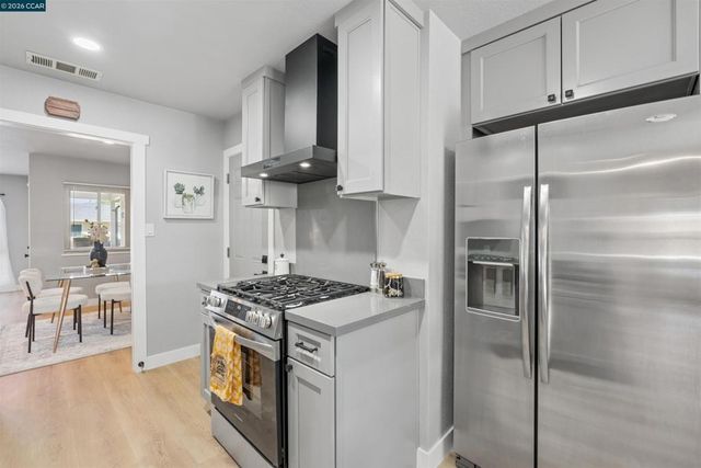 734 Warford Ave, Vallejo, CA 94591
