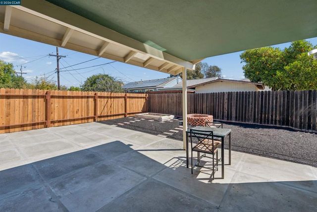 734 Warford Ave, Vallejo, CA 94591