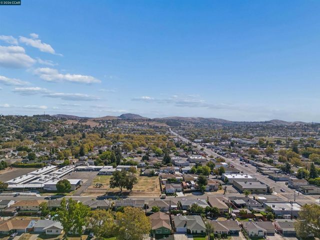 734 Warford Ave, Vallejo, CA 94591