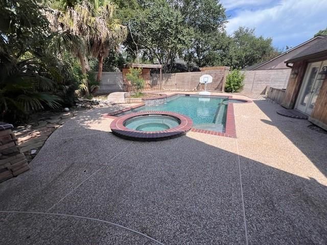 2602 Cloverfield Court, Pearland, TX 77584