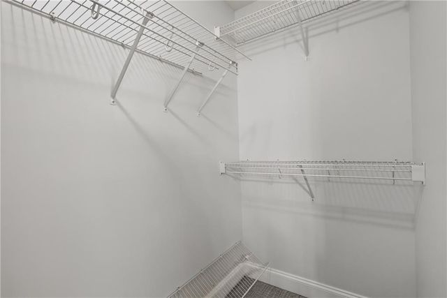 825 Rue Fluer De Lis, Lavonia, GA 30553