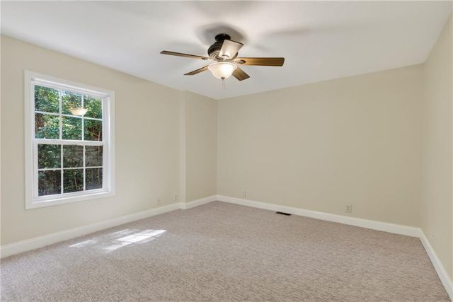 825 Rue Fluer De Lis, Lavonia, GA 30553