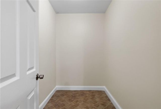 825 Rue Fluer De Lis, Lavonia, GA 30553