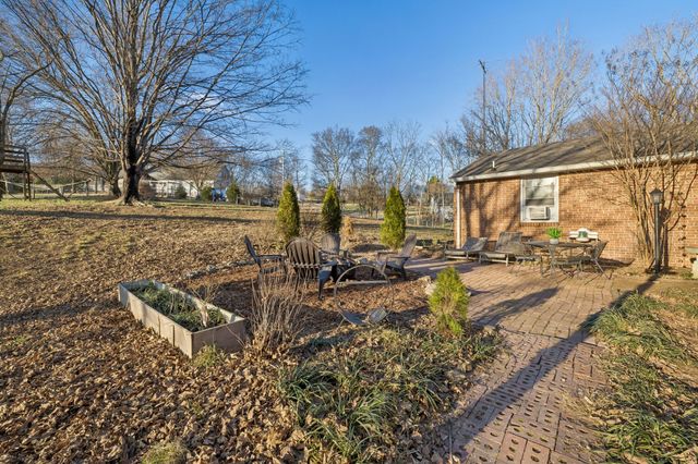 109 Timber Trl, Hendersonville, TN 37075
