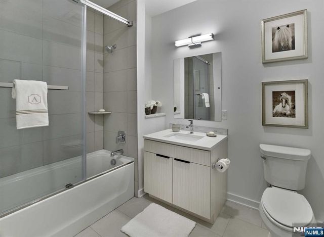 8 Tice Road 211, Franklin Lakes, NJ 07417