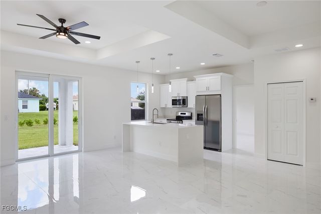 3425 17th ST W, Lehigh Acres, FL 33971