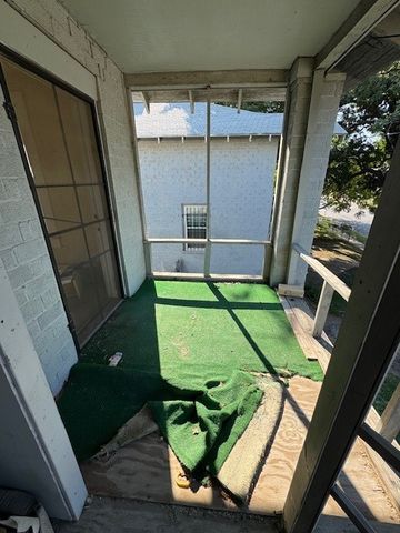 3900 Colonial Avenue, Dallas, TX 75215