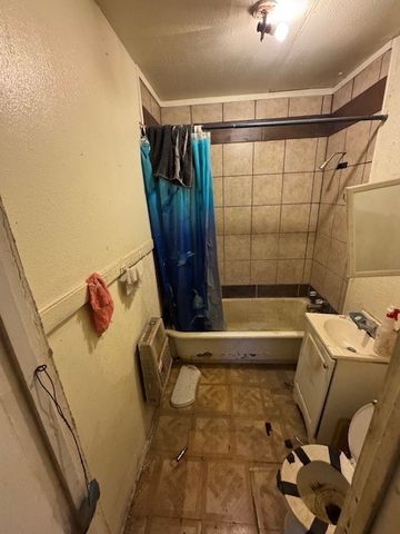 3900 Colonial Avenue, Dallas, TX 75215