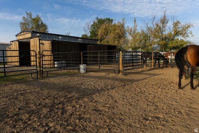 5714 S 6950 W, Hooper, UT 84315
