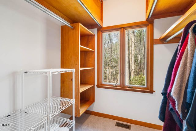 500 Marvin Edwards Lane, Chapel Hill, NC 27517