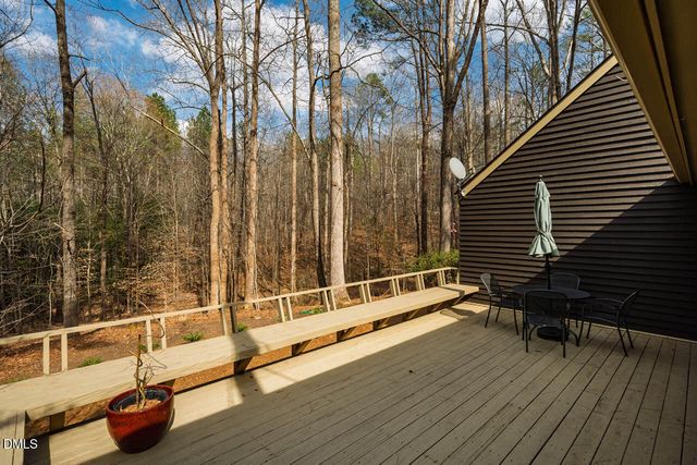 500 Marvin Edwards Lane, Chapel Hill, NC 27517