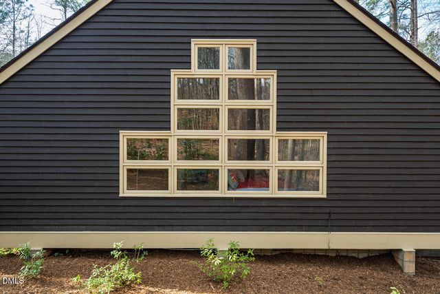 500 Marvin Edwards Lane, Chapel Hill, NC 27517