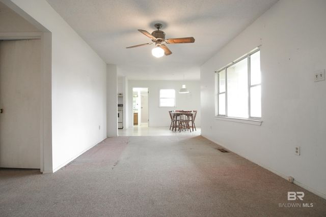 20073 Dotson Street, Gulf Shores, AL 36542