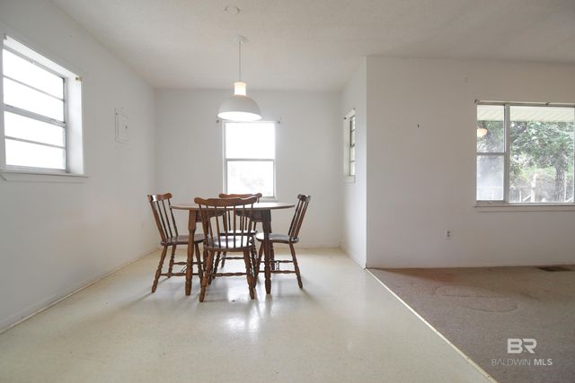 20073 Dotson Street, Gulf Shores, AL 36542