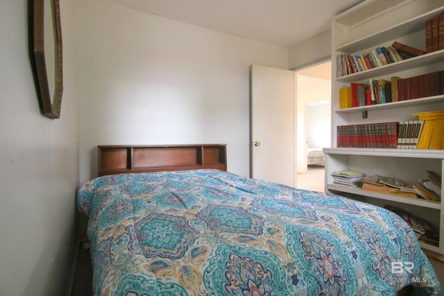 20073 Dotson Street, Gulf Shores, AL 36542