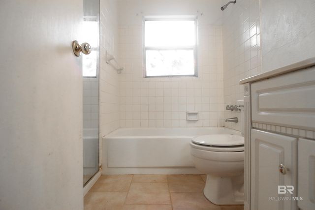 20073 Dotson Street, Gulf Shores, AL 36542