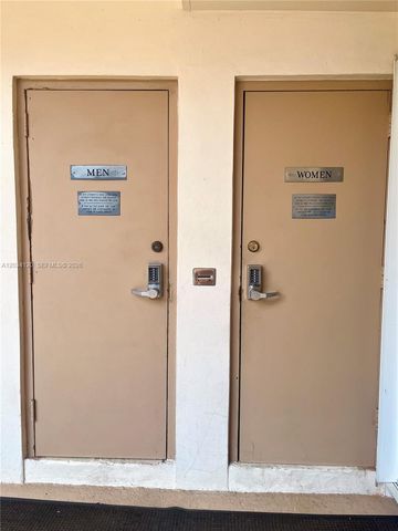 1300 Saint Charles Pl 620, Pembroke Pines, FL 33026