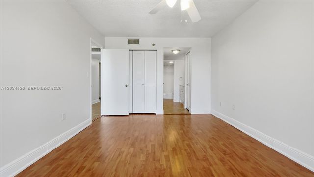 1300 Saint Charles Pl 620, Pembroke Pines, FL 33026