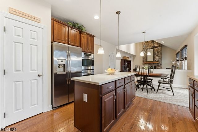 26 Rouser Way, Hillsborough Twp., NJ 08844