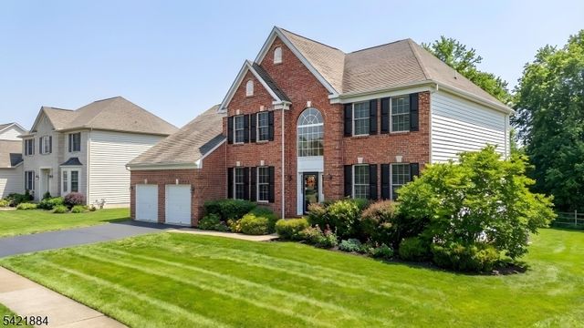 26 Rouser Way, Hillsborough Twp., NJ 08844