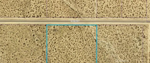 19 Avenue T, Sun Village, CA 93543